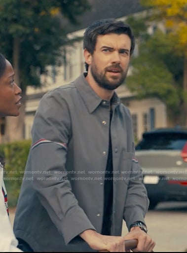 Rob’s grey button down shirt on The Burbs