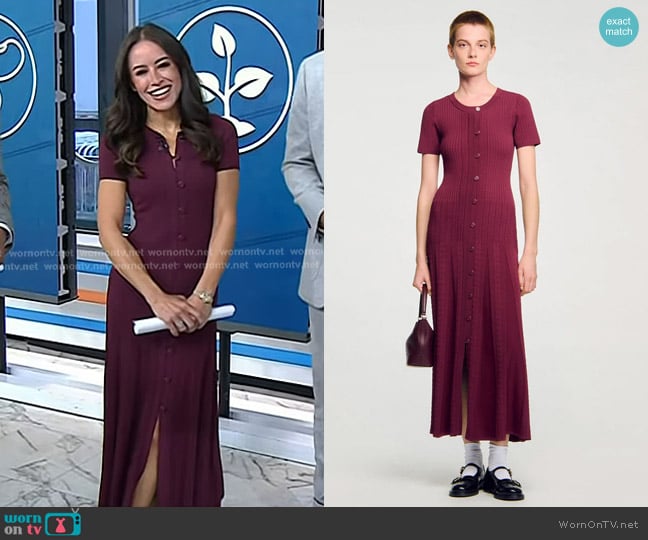 Kaylee’s burgundy button front ribbed dress on Today