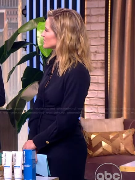 Sara’s black gathered waist shirtdress on The View
