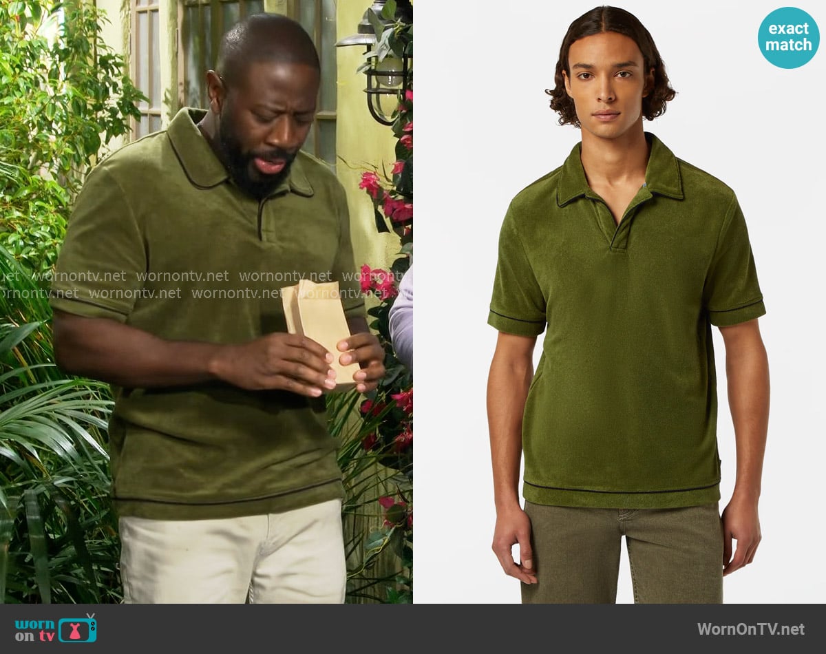 Scotch & Soda Terrycloth Relaxed-Fit Polo in Army worn by Malcom (Sheaun McKinney) on The Neighborhood