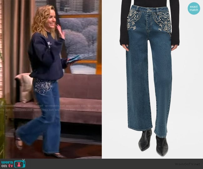 Sara’s embellished jeans on The View