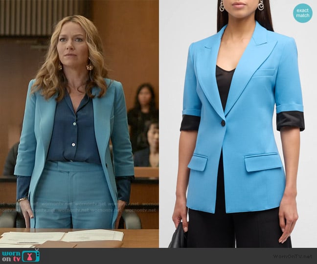 Smythe Three-Quarter Sleeve Longline Blazer worn by Lorna Crane (Becki Newton) on The Lincoln Lawyer