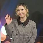 Taylor Tomilinson’s brown plaid collared jacket on Today