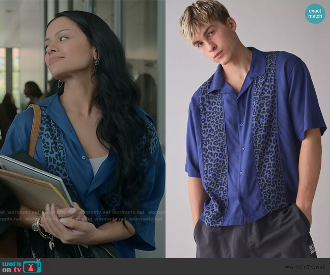 Urban Outfitters Animal Pattern Paneled Short Sleeve Shirt worn by Grace (Gigi Zumbado) on The Lincoln Lawyer