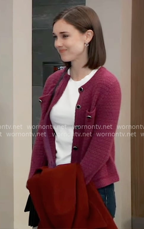 Willow’s pink textured cardigan on General Hospital