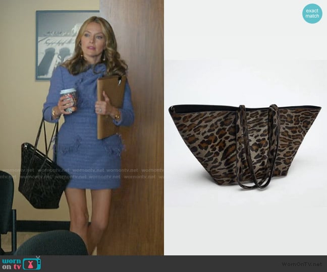 Zara Animal Print Leather Tote Bag worn by Lorna Crane (Becki Newton) on The Lincoln Lawyer