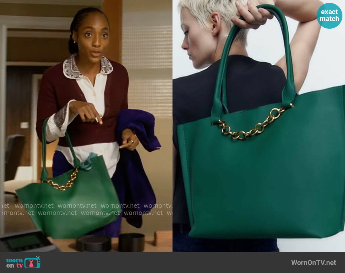 Zara Chain Shopper Tote worn by Faith Mitchell (Iantha Richardson) on Will Trent
