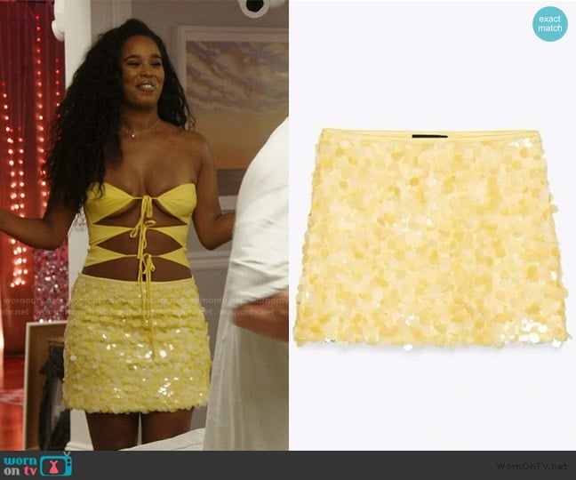 Zara Mini Skirt worn by Mia Calabrese on Summer House