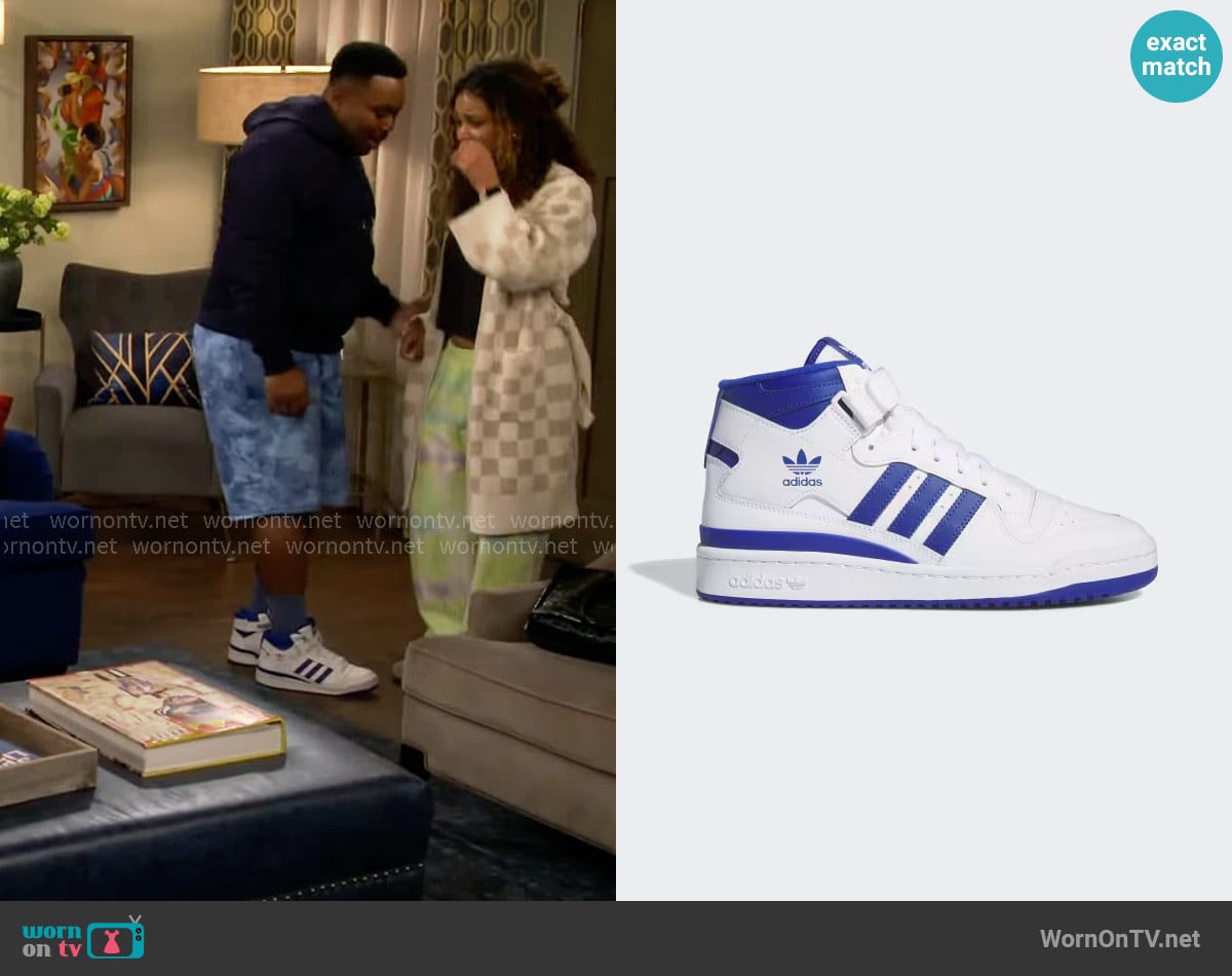 Adidas Forum Mid Shoes in White/Team Royal Blue/White worn by Marty (Marcel Spears) on The Neighborhood