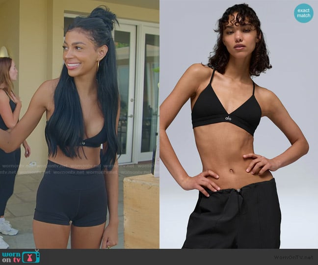 Alo Splendor Bra worn by Layla Taylor on The Secret Lives of Mormon Wives