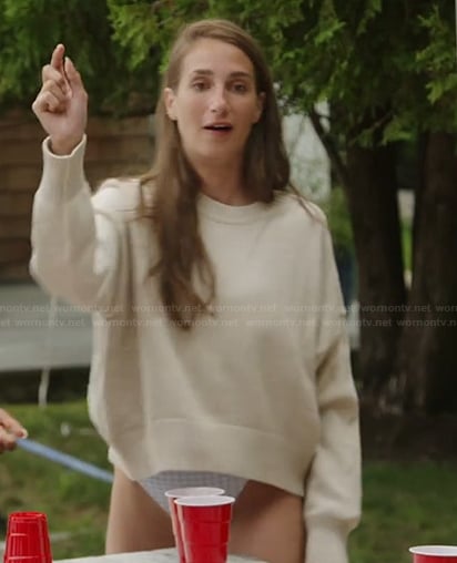 Amanda's beige sweatshirt on Summer House