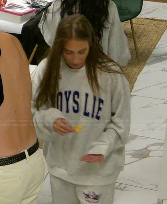 Amanda's gray boys lie sweat set on Summer House