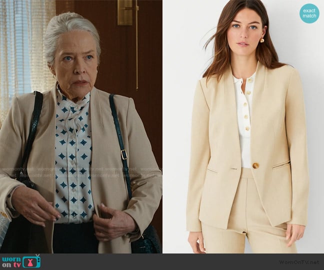 Ann Taylor The Cutaway Blazer in Bi-Stretch worn by Madeline Matlock (Kathy Bates) on Matlock