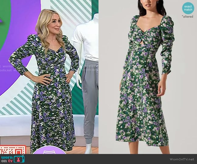 ASTR the Label Floral Long Sleeve Midi Dress worn by Chassie Post on Today