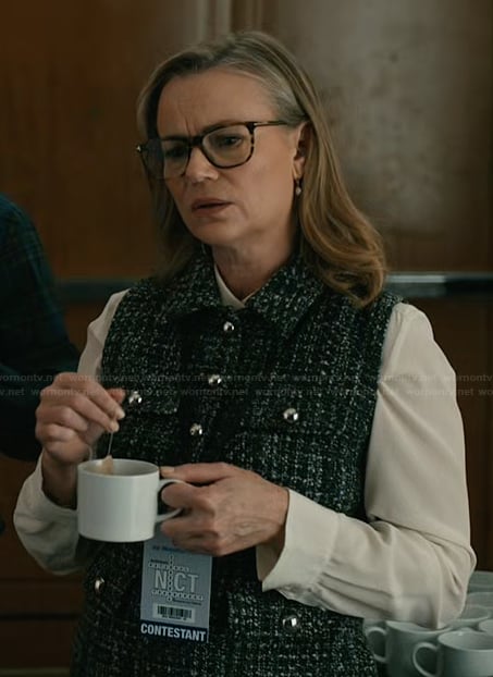 Black tweed sleeveless dress on Elsbeth