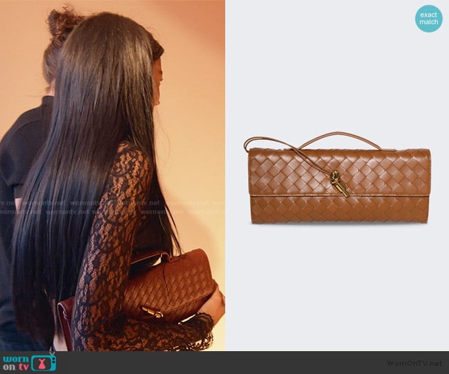 Bottega Veneta Long Clutch Andiamo Brown worn by Layla Taylor on The Secret Lives of Mormon Wives