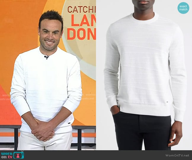Landon Donovan’s white textured sweater on Today