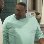 Calvin's mint green sweatshirt on The Neighborhood