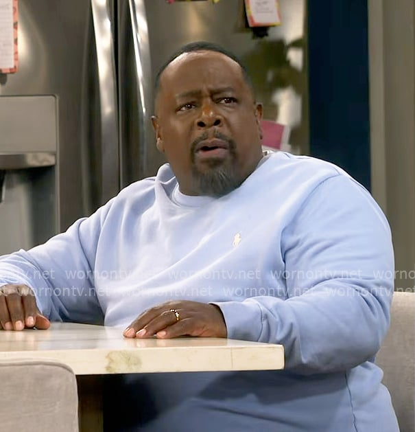 Calvin's light blue sweatshirt on The Neighborhood