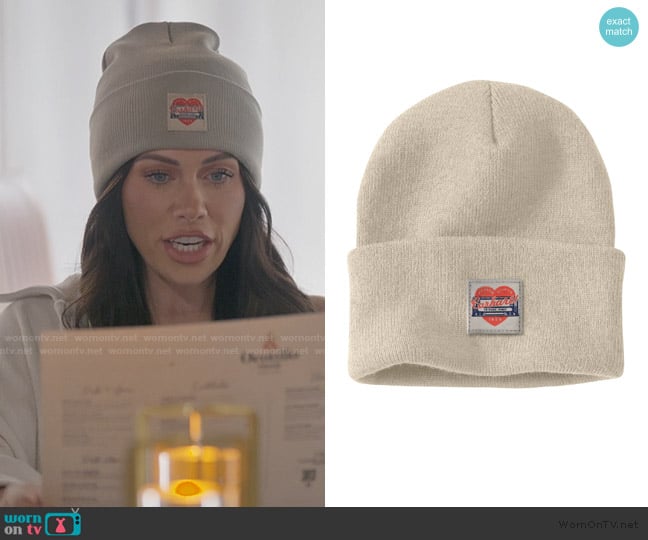 Carhartt Rib Knit Heart Patch Logo Beanie worn by Jessi Ngatikaura on The Secret Lives of Mormon Wives
