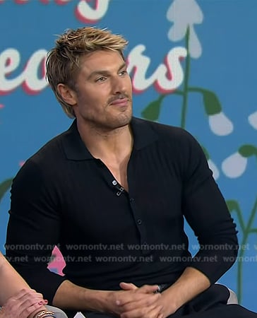 Chris Appleton’s navy ribbed long sleeve polo on Today