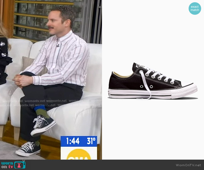 Elijah Wood’s black sneakers on GMA