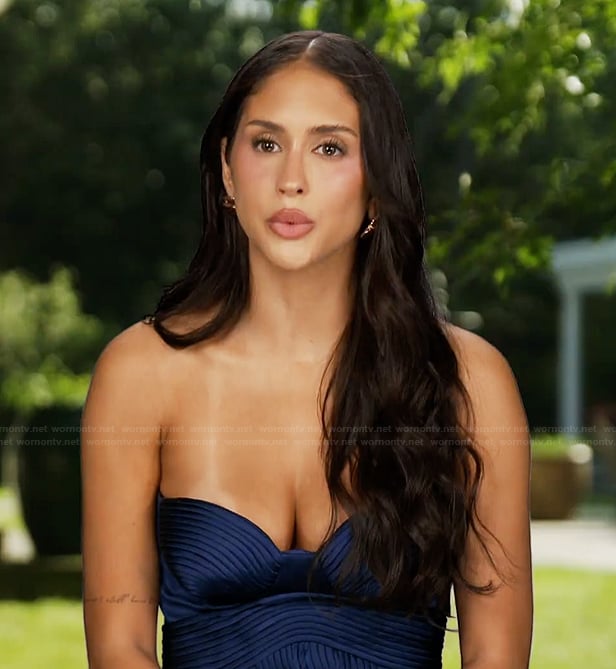 Dara’s blue corset confessional top on Summer House