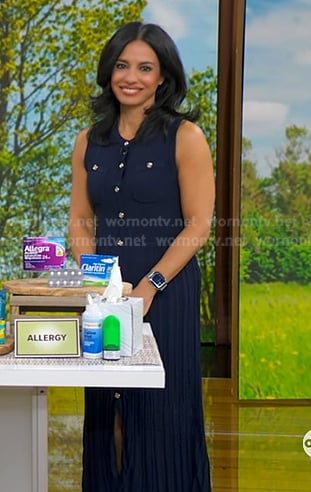 Dr. Tara Narula’s navy sleeveless pleated dress on Good Morning America