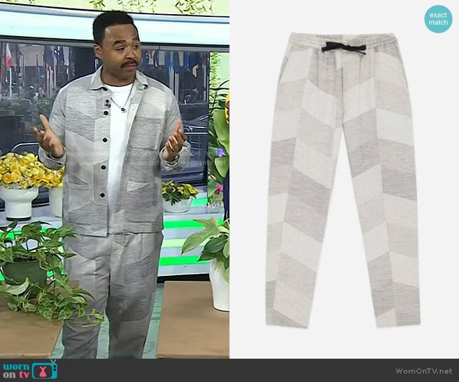 Drawstring Pants in Ash Zigzag y 3sixteen worn by Hilton Carter on Today