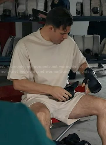 Eddie's ivory tee and shorts on 9-1-1