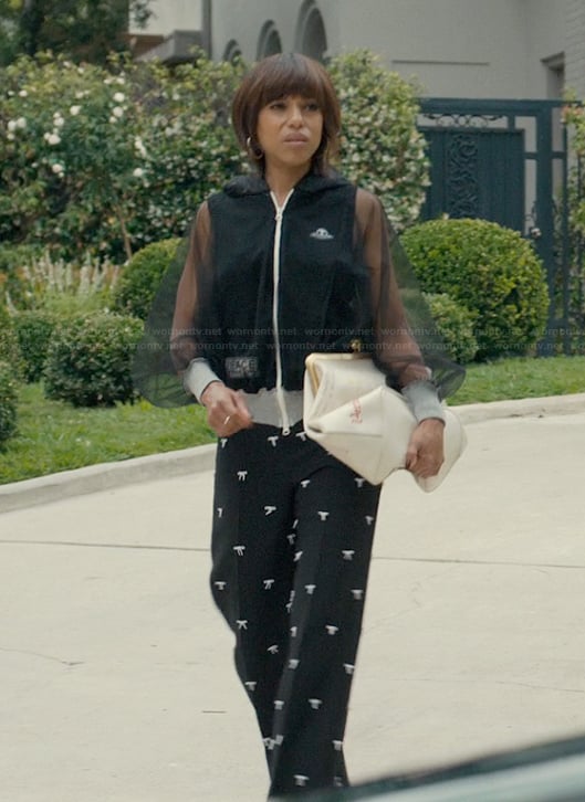 Eleanor's black bow embellished pants on Imperfect Women