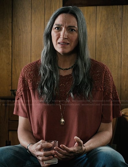 Elle’s maroon lace inset top on Marshals