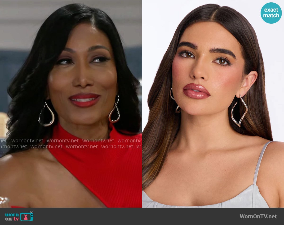 Fashion Nova How It Is Hoop Earrings worn by Dana 'Leslie' Thomas (Trisha Mann-Grant) on Beyond the Gates