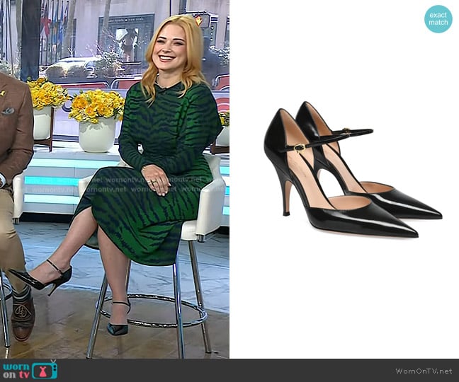 Gianvito Rossi Sofia D'Orsay Pump worn by Alexandra Breckenridge on Today