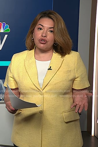 Gilma’s yellow short sleeve tweed blazer on NBC News Daily
