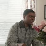 Harry’s green print collared jacket on 9-1-1