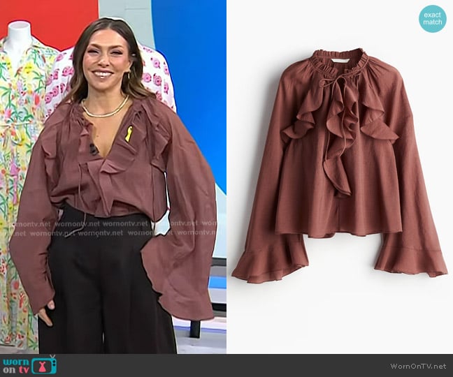 H&M Flounced Blouse in Reddish brown worn by Melissa Garcia on Today