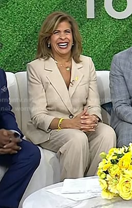 Hoda's beige blazer and wide-leg pants on Today