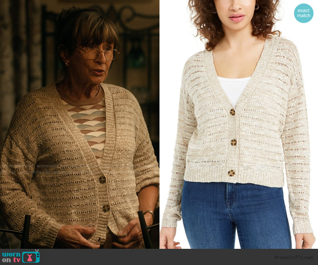 Hooked Up by IOT Button-Front Cardigan Sweater worn by Yaya (Natalija Nogulich) on Scarpetta