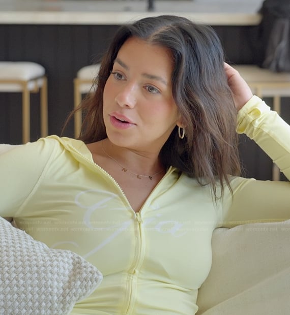 Jen’s yellow gia hoodie on The Secret Lives of Mormon Wives