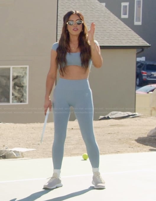 Jessi’s light blue sports bra and leggings on The Secret Lives of Mormon Wives