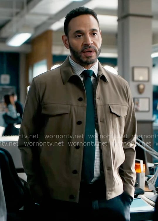 Karadec's beige jacket on High Potential