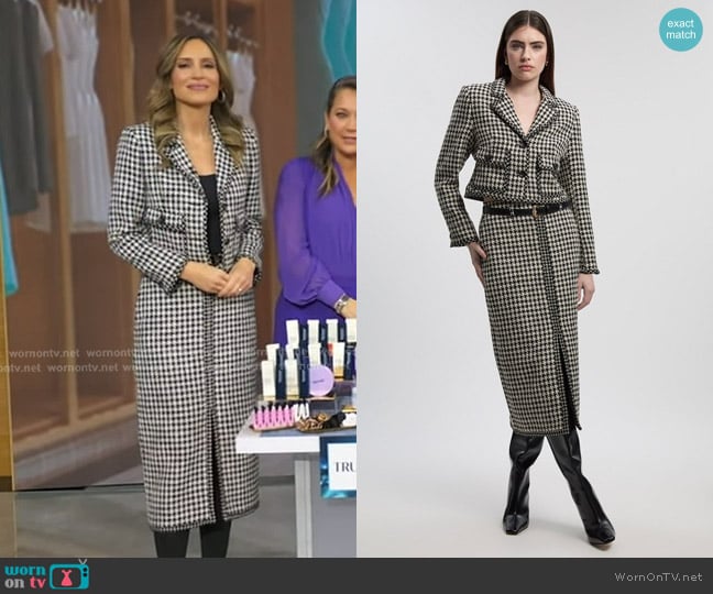 Rhiannon’s houndstooth pencil skirt on GMA
