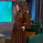 Kelly’s brown midi dress on The Kelly Clarkson Show
