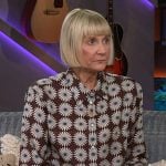 Kerri Kenney-Silver's printed blouse and pants on The Kelly Clarkson Show
