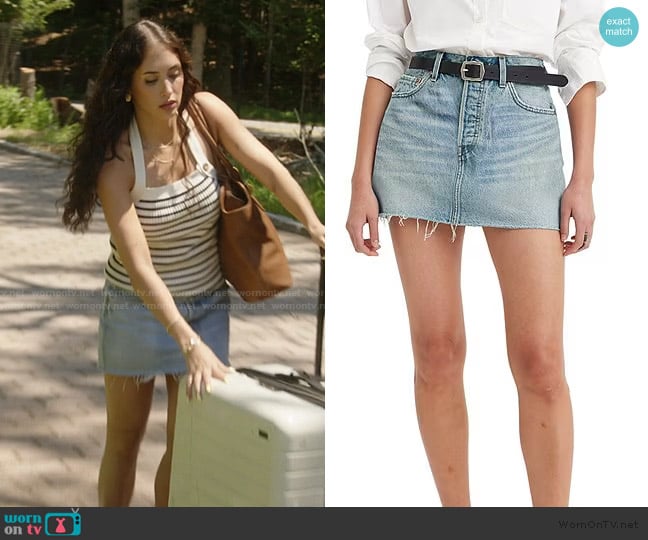 Dara’s denim mini skirt on Summer House Dara’s denim mini skirt on Summer House