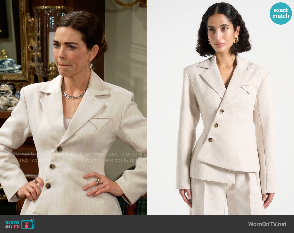 Maniere de Voir Thalia Blazer in Light Beige worn by Victoria Newman (Amelia Heinle) on The Young and the Restless