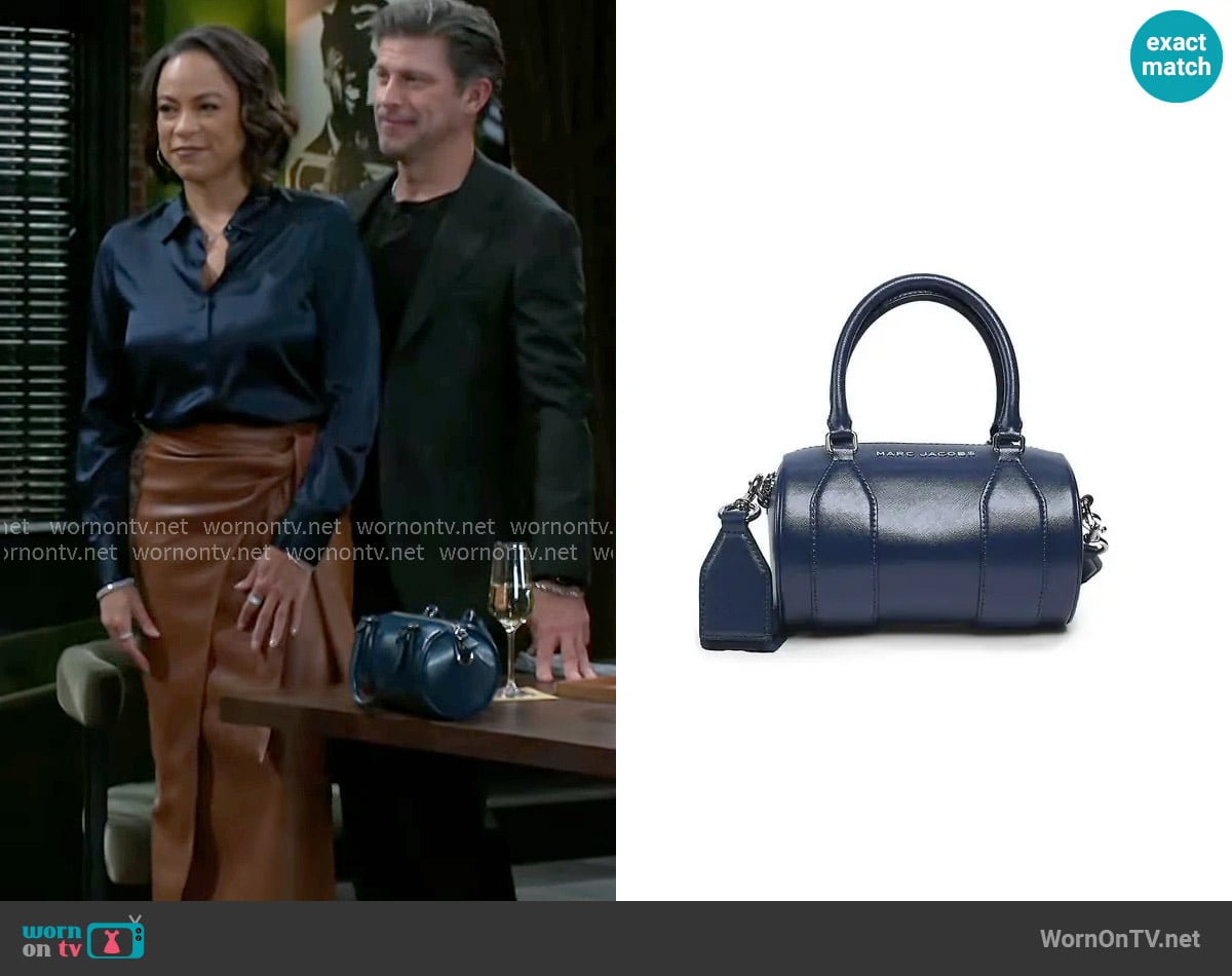 Marc Jacobs Barrel Bag worn by Nicole Dupree Richardson (Daphnee Duplaix) on Beyond the Gates