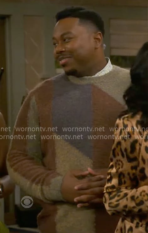 Marty's brown colorblock sweater on The Neighborhood