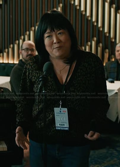 Metallic leopard cardigan on Elsbeth